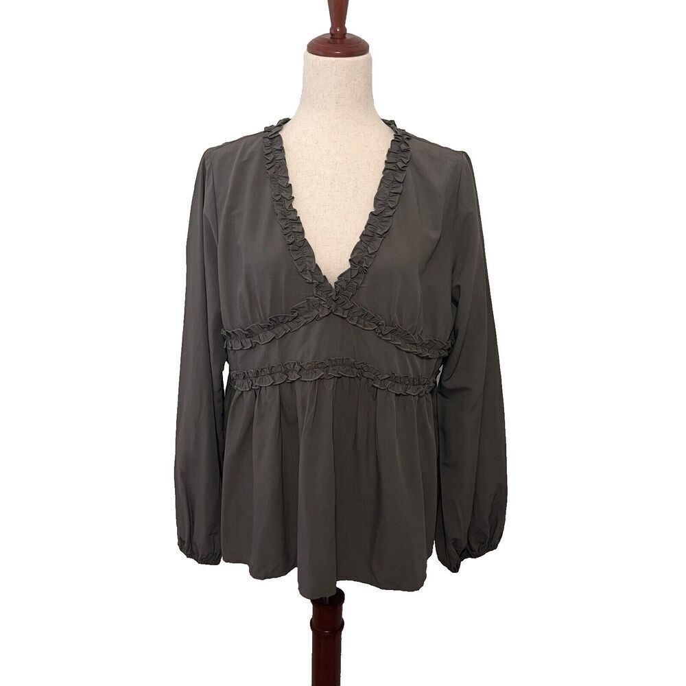 NWT Bibi Womens Top Size L Long Sleeve Green Peasant Peplum Waist V-Neck Ruffle